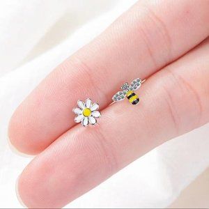 NEW 925 SILVER BEE SUN FLOWER DIAMOND EARRINGS